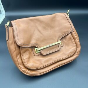 VNTG Coach Soho Leather Flap Shoulder Bag‎ Brass Hardware Tan Brown Purse F27481